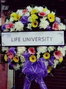 ส่งพวงหรีดวัดปากน้ำ อำเภอเมือง จังหวัดนนทบุรี จาก LIFE UNIVERSITY