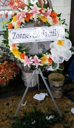 ร้านพวงหรีดวัดช่องลม พวงหรีดจากZonneveld family