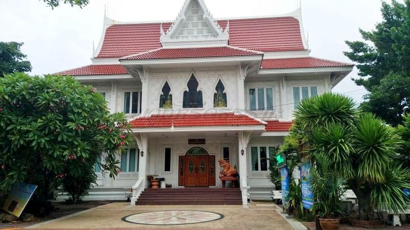 กุฏิพระ วัดศิริพงษ์ธรรมนิมิต โดยร้านพวงหรีดธรรมะ