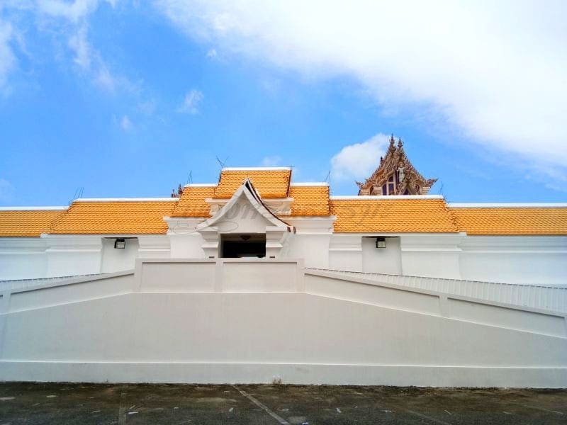 ภายในวัด วัดปริวาส โดยร้านพวงหรีดธรรมะ