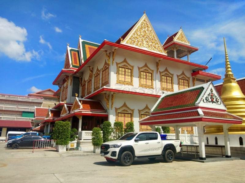 ภายในวัด วัดราชสิงขร โดยร้านพวงหรีดธรรมะ