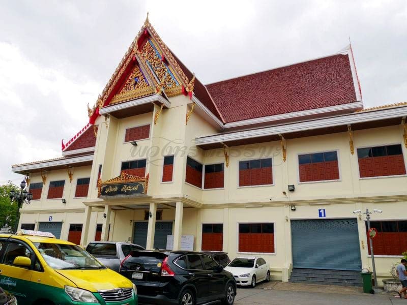 ศาลา วัดมหาพฤฒาราม โดยร้านพวงหรีดธรรมะ