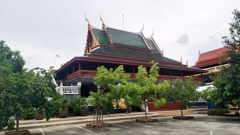 ศาลา วัดแก้วไพฑูรย์ โดยร้านพวงหรีดธรรมะ