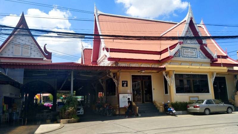 ศาลาห้า วัดเลา พระราม2 โดยร้านพวงหรีดธรรมะ