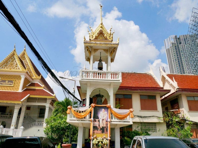 หอระฆังวัดดิสหงษาราม โดยร้านพวงหรีดธรรมะ