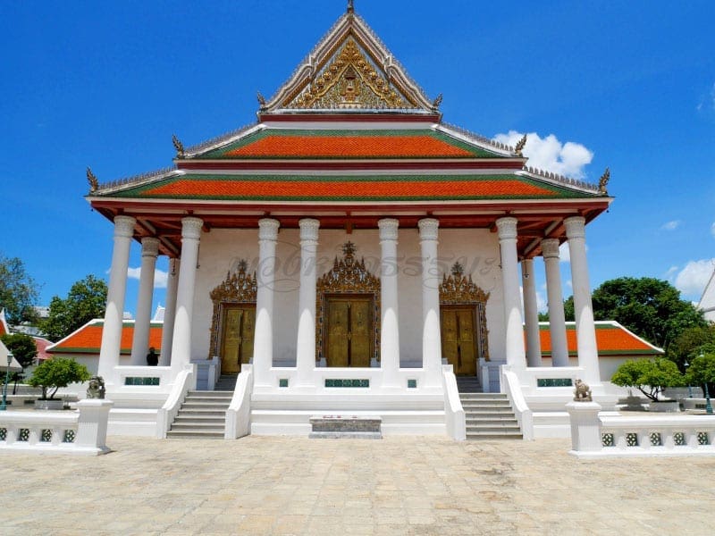 โฐสถ์ วัดมกุฏกษัตริยาราม โดยร้านพวงหรีดธรรมะ