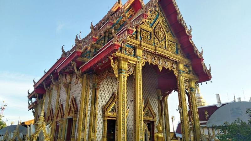 โบสถ์ วัดนิมมารนรดี โดยร้านพวงหรีดธรรมะ
