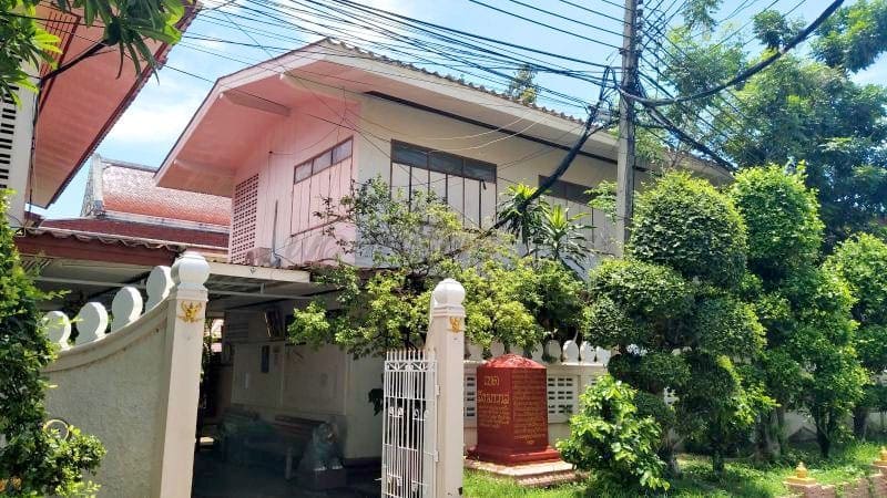 กุฏิ วัดไพชยนต์พลเสพย์ โดยร้านพวงหรีดธรรมะ