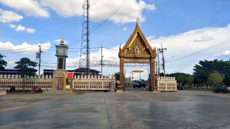 ประตูวัด วัดศรีเขตนันทาราม โดยร้านพวงหรีดธรรมะ