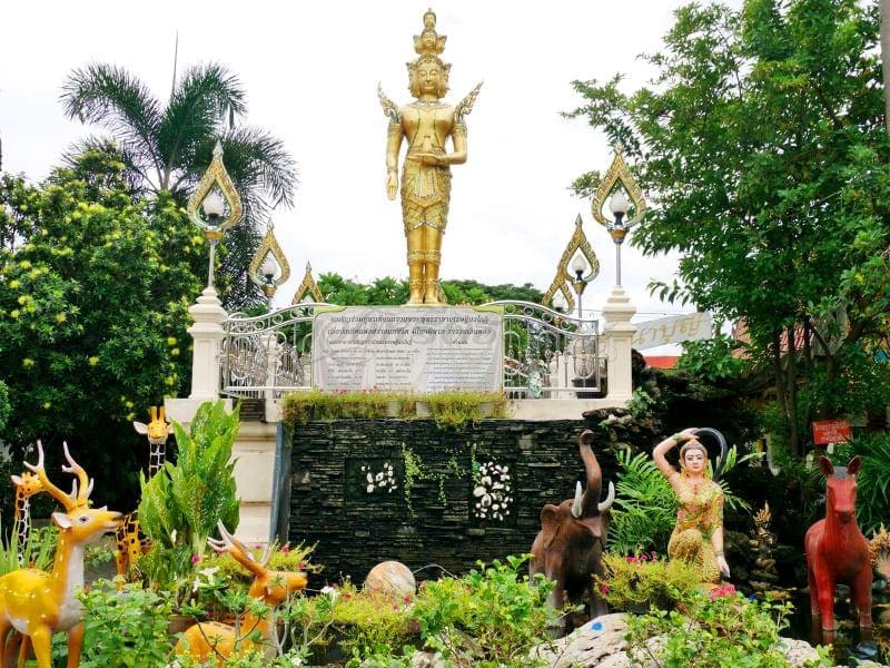 รูปปั้น วัดนาบุญ โดยร้านพวงหรีดธรรมะ