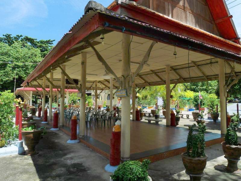 ศาลา วัดเทียนถวาย โดยร้านพวงหรีดธรรมะ