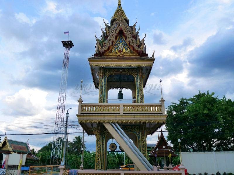 หอระฆัง วัดใหม่ผดุงเขต โดยร้านพวงหรีดธรรมะ