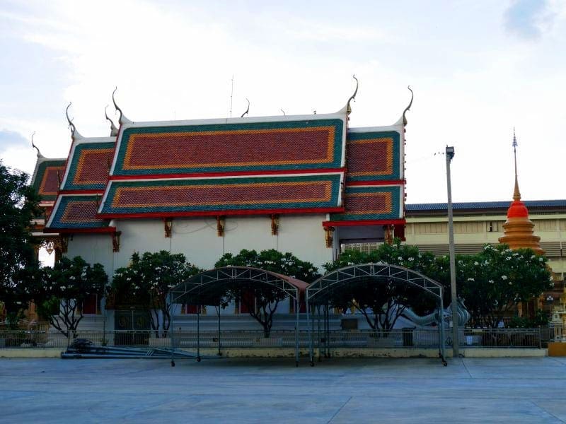 เจดีย์ วัดใหม่ผดุงเขต โดยร้านพวงหรีดธรรมะ