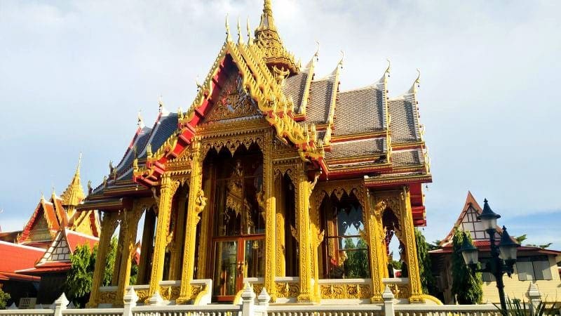 โบสถ์ วัดบางไผ่ โดยร้านพวงหรีดธรรมะ