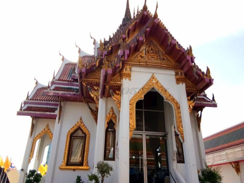 โบสถ์ วัดยานนาวา โดยร้านพวงหรีดธรรม