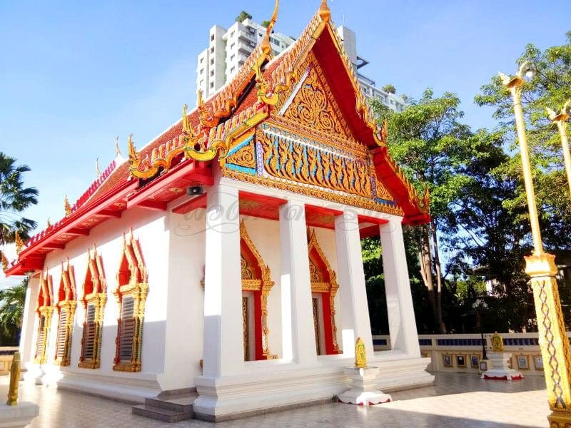 โบสถ์ วัดลานนาบุญ โดยร้านพวงหรีดธรรมะ