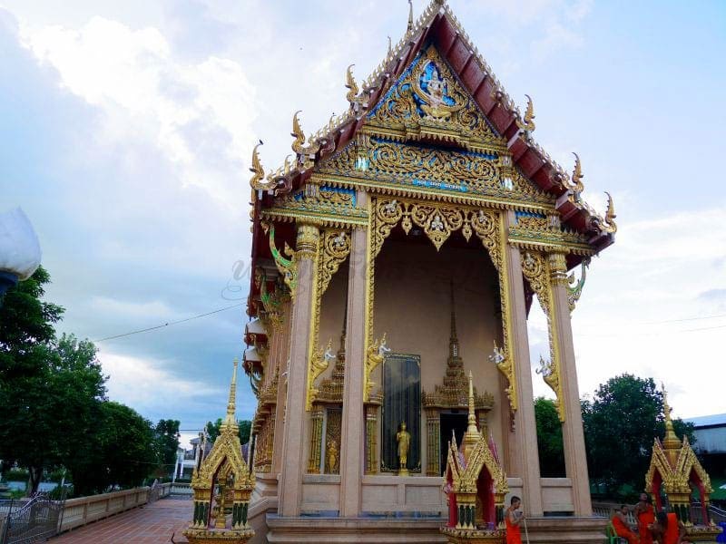 โบสถ์ วัดใหม่ผดุงเขต โดยร้านพวงหรีดธรรมะ